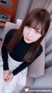 艳鬼广播剧九九热在线视频极品福利姬思思极品爆乳黑袜jk超短裙假屏自慰粉嫩白皙